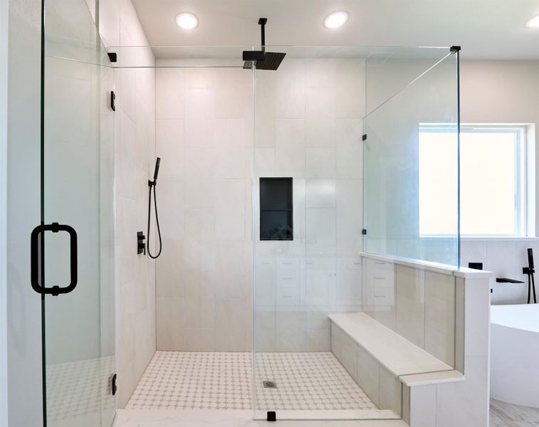 Furnished interior view inside a new home in , Angleton (Image 12).
