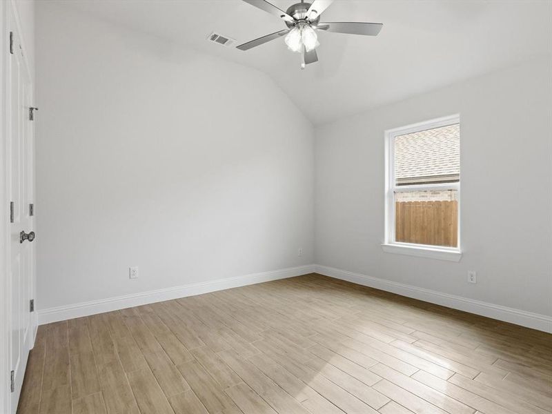 Spacious, unfurnished interior of a new home in , Tolar (Image 25). Spacious, unfurnished interior of a new home in , Tolar (Image 25).