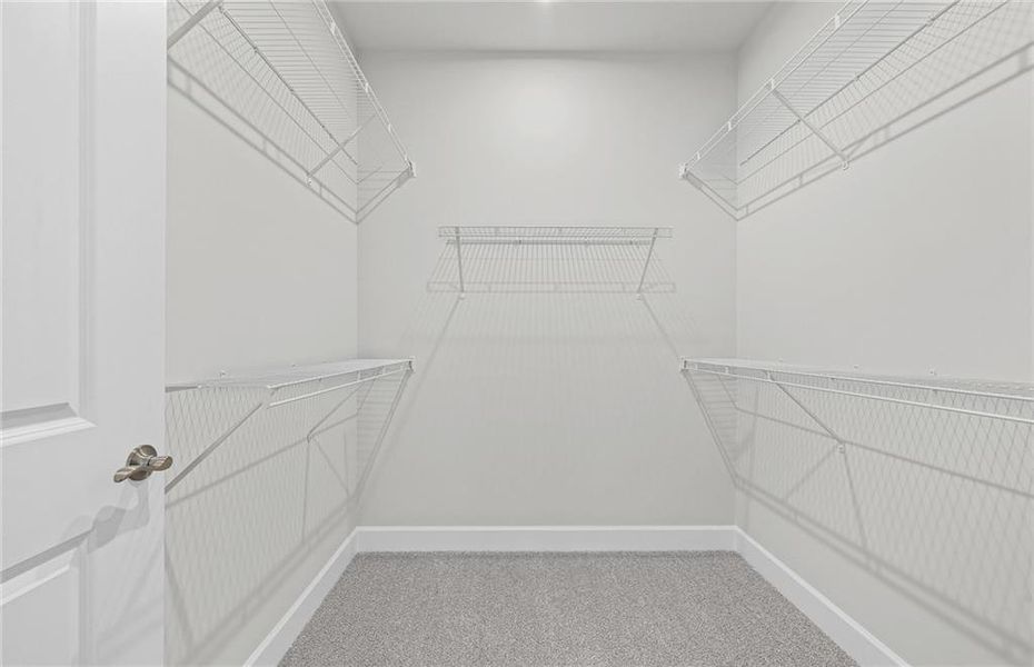 Spacious, unfurnished interior of a new home in Del Webb at Lake Oconee, Greensboro (Image 22).