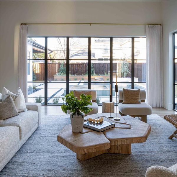 Image 36 of a home in .