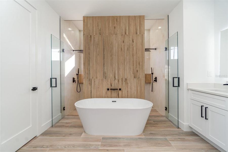 Furnished interior view inside a new home in , Cape Coral (Image 12).