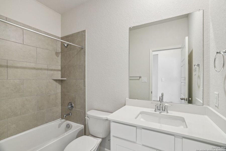 Furnished interior view inside a new home in Arcadia Ridge - Premier Series, San Antonio (Image 7). Furnished interior view inside a new home in Arcadia Ridge - Premier Series, San Antonio (Image 7).