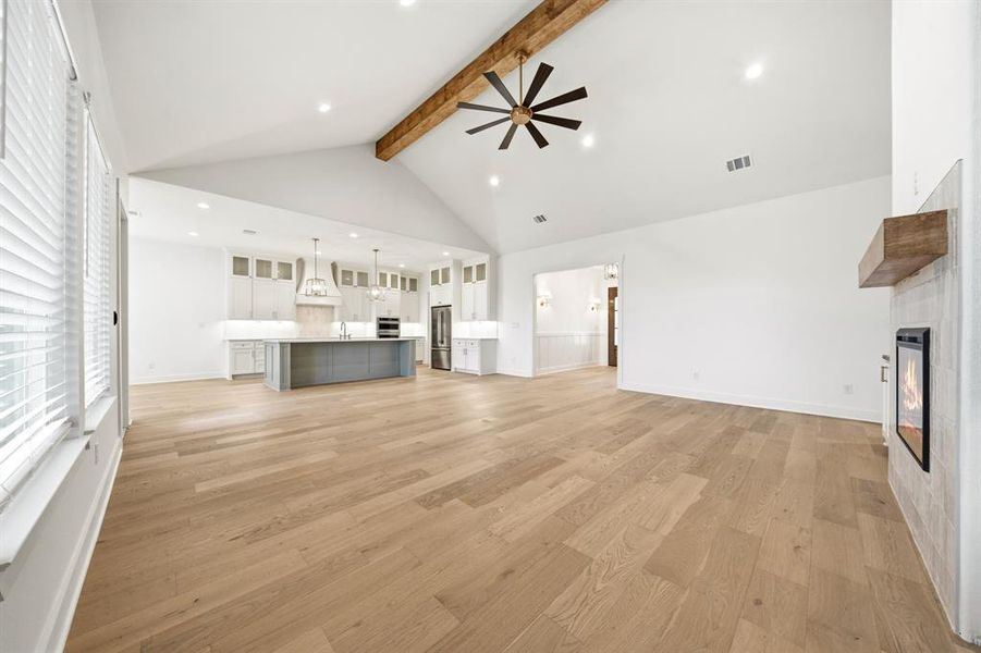 Spacious, unfurnished interior of a new home in , Hewitt (Image 15).