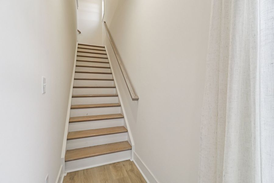 Representative unfurnished interior of a home built from the Southern Breeze by Great Southern Homes in Walker’s Trail, Lexington (Image 22). Representative unfurnished interior of a home built from the Southern Breeze by Great Southern Homes in Walker’s Trail, Lexington (Image 22).