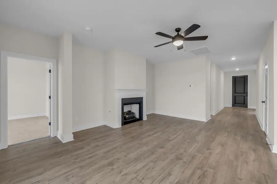 Chapel Hill, TN New Home.  - Slide 24