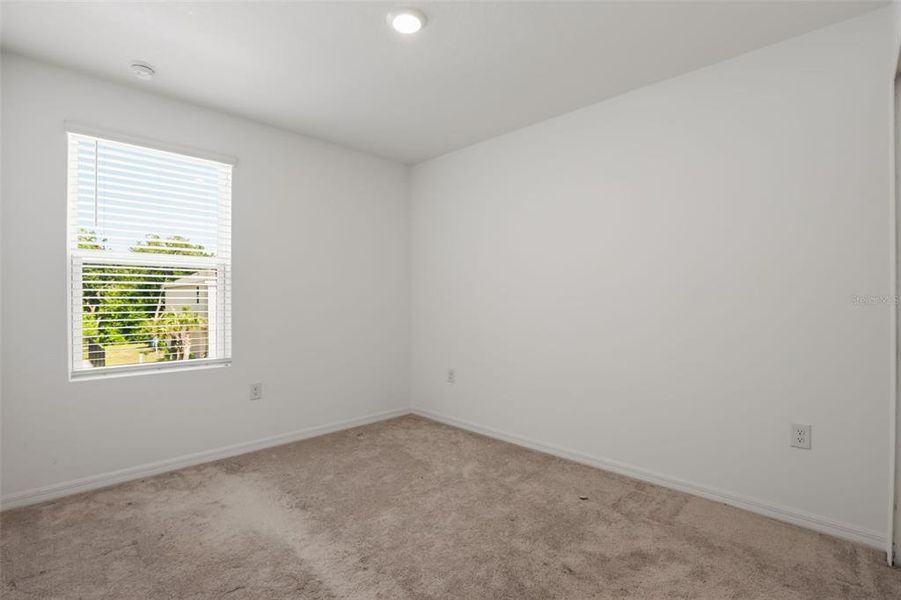 Spacious, unfurnished interior of a new home in , Davenport (Image 24).