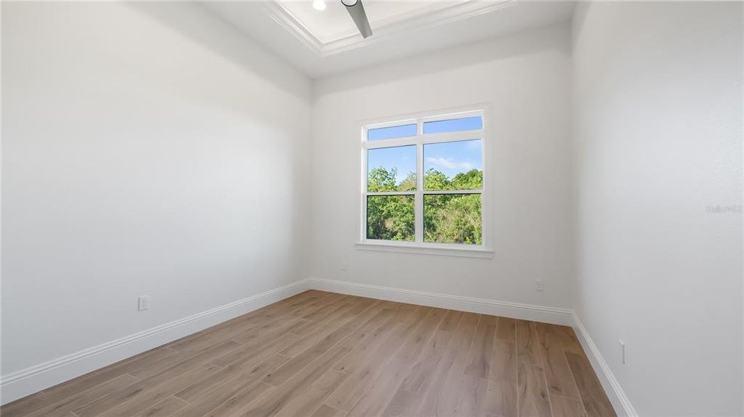 Spacious, unfurnished interior of a new home in , Sorrento (Image 52).