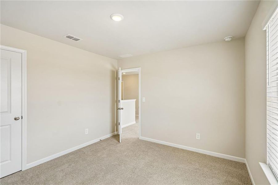 Spacious, unfurnished interior of a new home in Martin Springs - Reserve Series, Lawrenceville (Image 18).