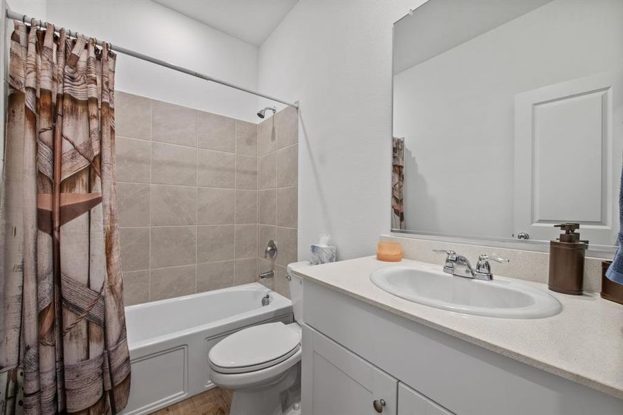 Furnished interior view inside a new home in Eastland, Crandall (Image 17).