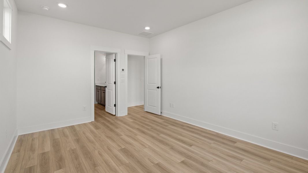 Furnished interior view inside a new home in Chestnut Farms, Longs (Image 13).