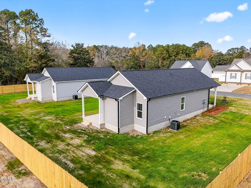 31-web-or-mls-DJI_20251201142324_0102_D