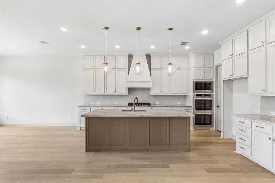Furnished interior view inside a new home in Timberbrook, Justin (Image 8).