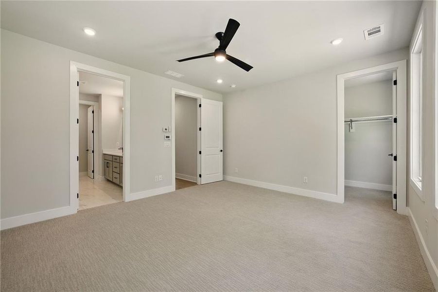 Spacious, unfurnished interior of a new home in , Atlanta (Image 29).