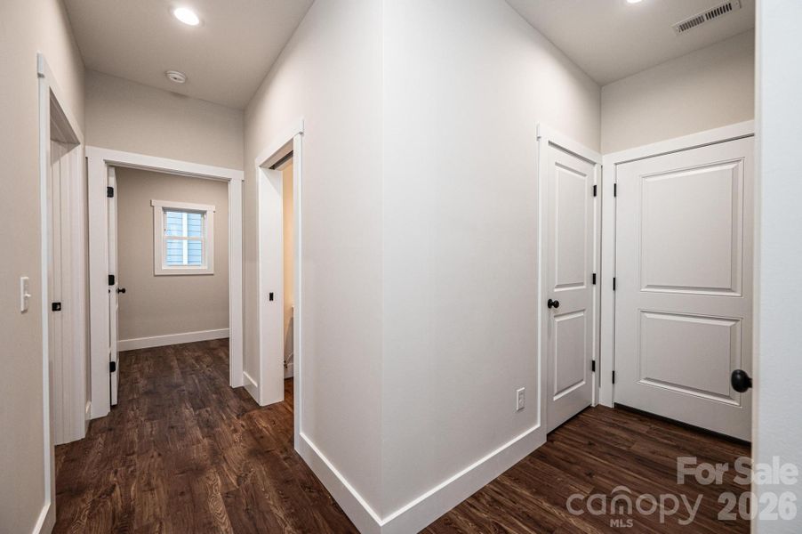 Spacious, unfurnished interior of a new home in , Lenoir (Image 15).