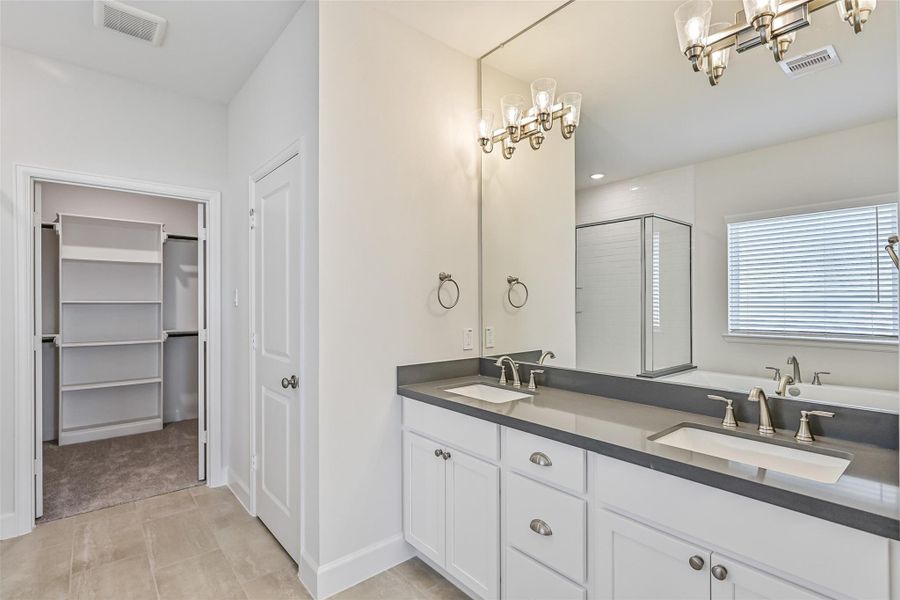 Furnished interior view inside a new home in Pearland Old Townsite, Pearland (Image 18). Furnished interior view inside a new home in Pearland Old Townsite, Pearland (Image 18).