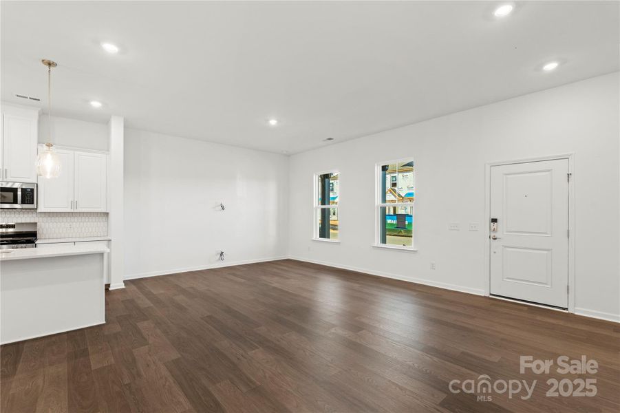Spacious, unfurnished interior of a new home in , Indian Land (Image 27).
