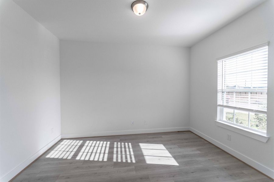 Spacious, unfurnished interior of a new home in Colony at Pinehurst, Pinehurst (Image 9).