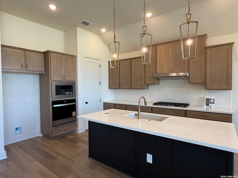 Furnished interior view inside a new home in Ladera - 50s, San Antonio (Image 12).