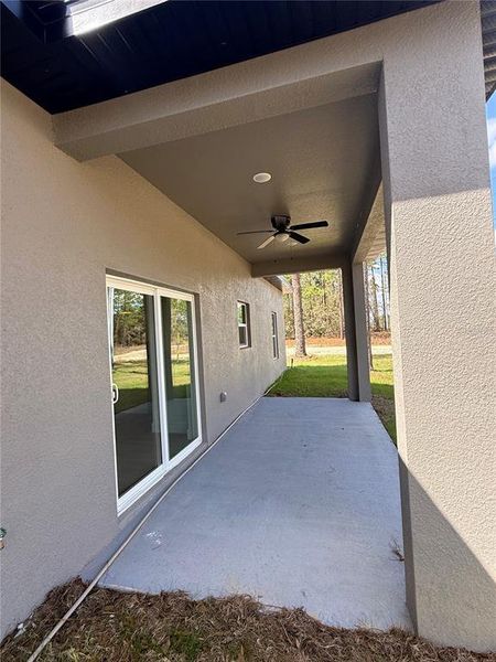 Exterior details and patio area of a home in , Citrus Springs (Image 3).