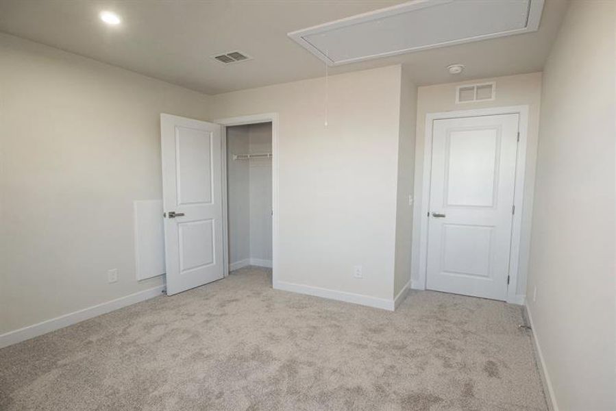 Spacious, unfurnished interior of a new home in Canterbrook Farms 2-Story, Fountain Inn (Image 17).