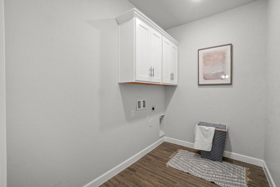 Image 33 representing the Capitan by Hakes Brothers in Hillside Park, El Paso, TX.