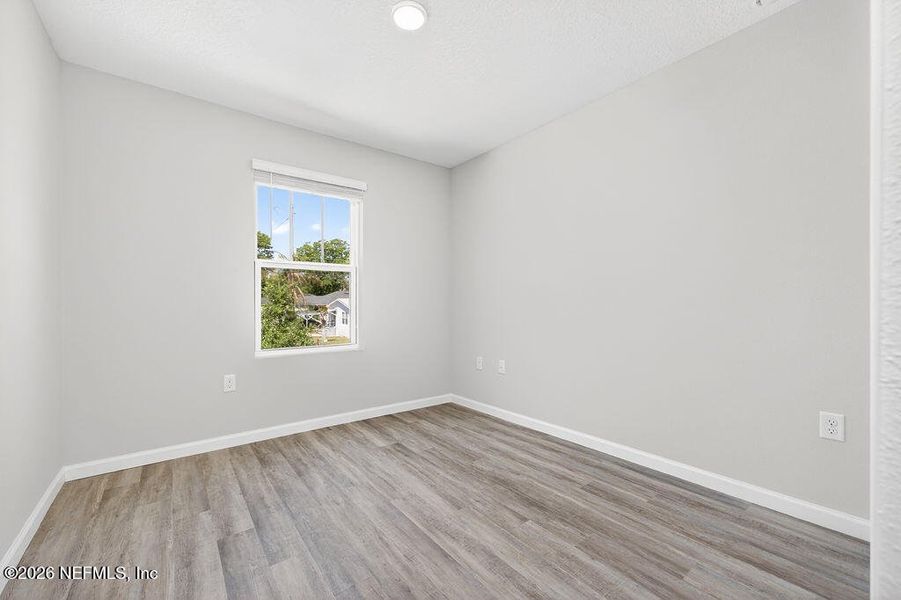 Spacious, unfurnished interior of a new home in , Jacksonville (Image 23).