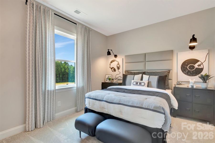 Secondary bedroom