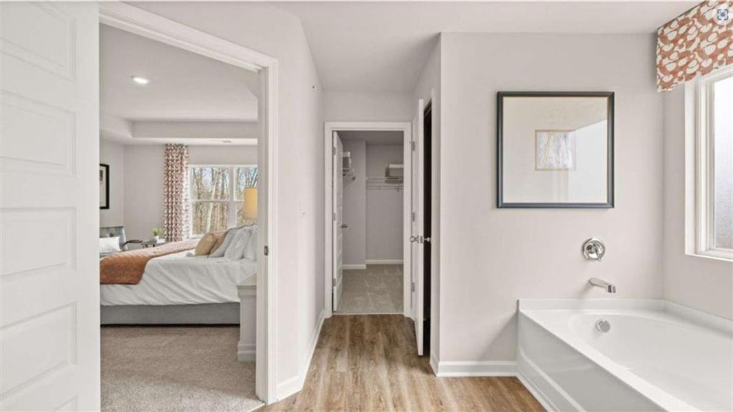 Furnished interior view inside a new home in Echo Glen, Stockbridge (Image 1).