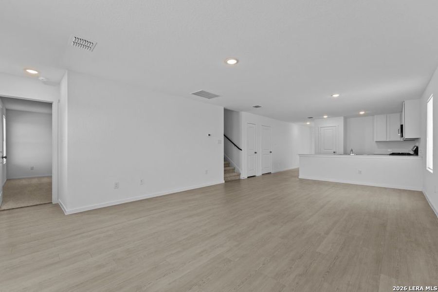 Spacious, unfurnished interior of a new home in Friendship Oaks, Fredericksburg (Image 12). Spacious, unfurnished interior of a new home in Friendship Oaks, Fredericksburg (Image 12).