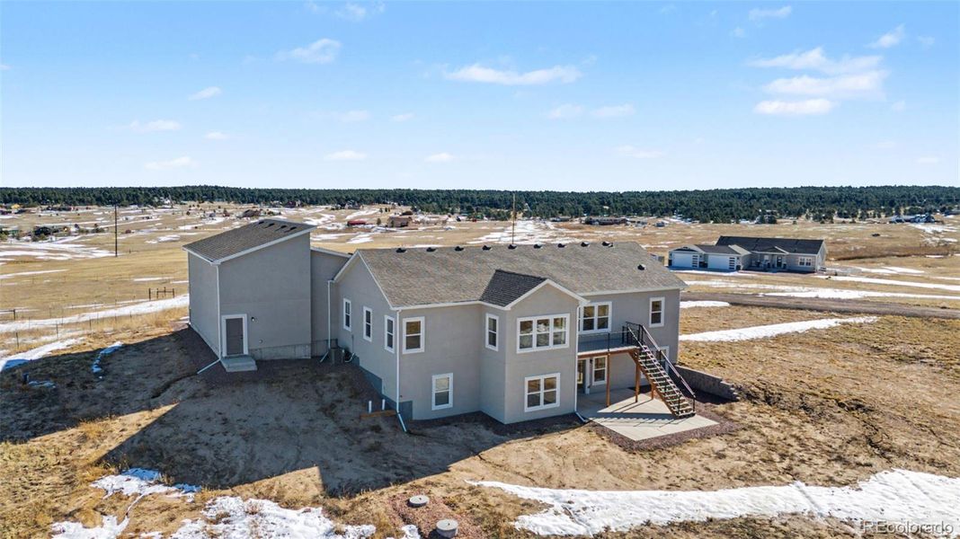 Image 44 of a home in .