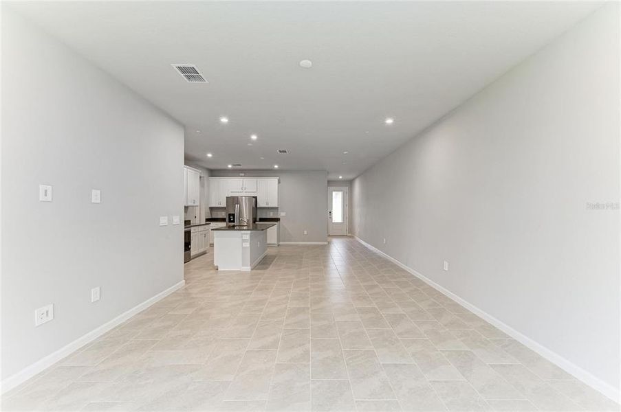 Spacious, unfurnished interior of a new home in Wellen Park, Venice (Image 42).