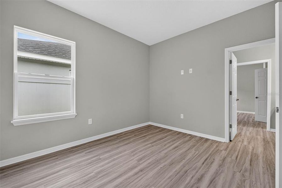 Spacious, unfurnished interior of a new home in , Davenport (Image 53).