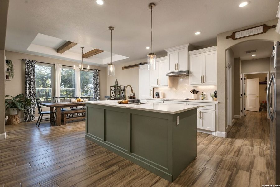 Furnished interior view inside a new home in , La Vernia (Image 8).