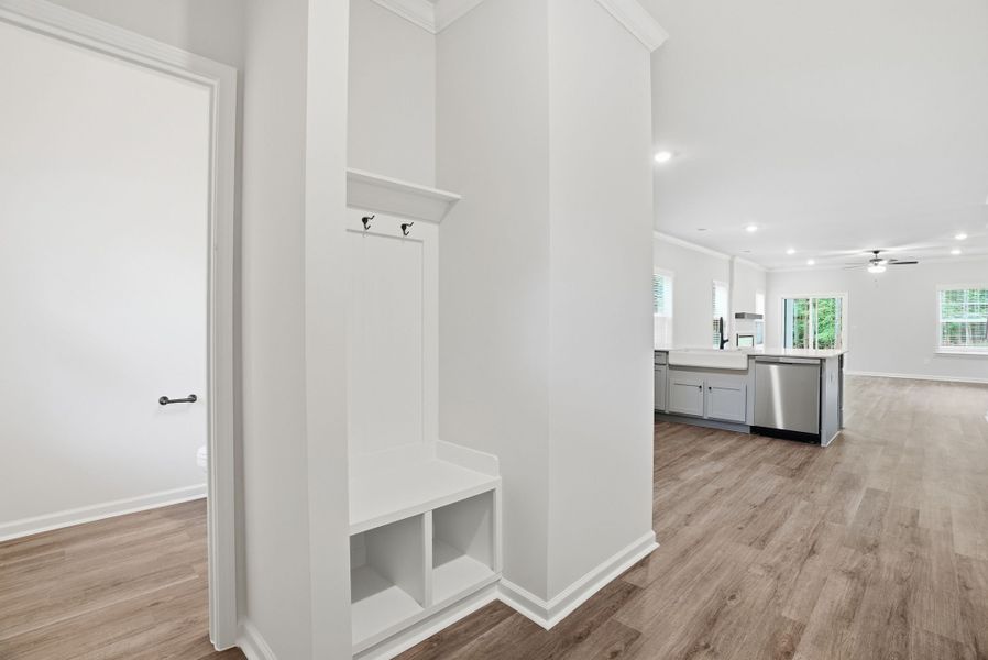 Spacious, unfurnished interior of a new home in Broadway Lake, Anderson (Image 15). Spacious, unfurnished interior of a new home in Broadway Lake, Anderson (Image 15).