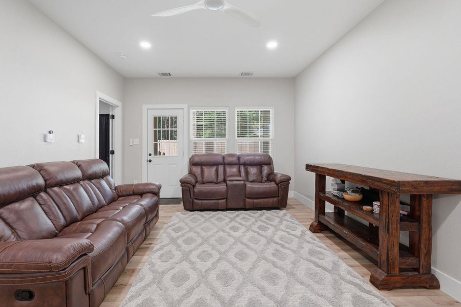 Furnished interior view inside a new home in , Conroe (Image 6). Furnished interior view inside a new home in , Conroe (Image 6).