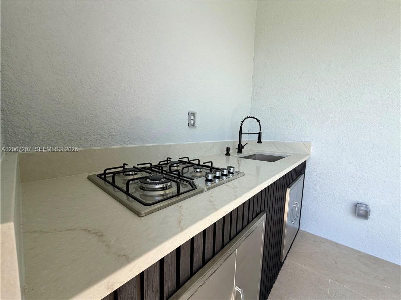 Close-up of interior finishes inside a home in , Lehigh Acres (Image 15). Close-up of interior finishes inside a home in , Lehigh Acres (Image 15).