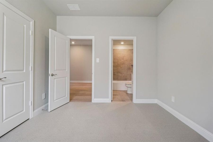 Photo is not of the actual home, but is an inspirational photo of builder’s model home and may depict options, furnishings, and/or decorator features that are not included.