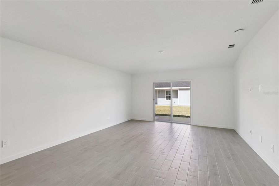 Spacious, unfurnished interior of a new home in Flagler Village - Classic Series, Palm Coast (Image 21).