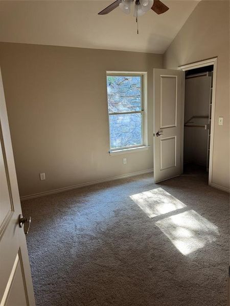 Spacious, unfurnished interior of a new home in , Granbury (Image 8).