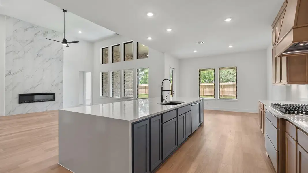 Furnished interior view inside a new home in Friendswood Trails, Friendswood (Image 9).