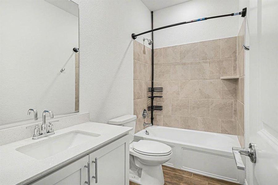 Furnished interior view inside a new home in Northpointe, Fort Worth (Image 8).