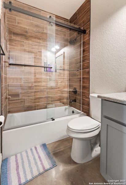 Furnished interior view inside a new home in , Poteet (Image 12). Furnished interior view inside a new home in , Poteet (Image 12).