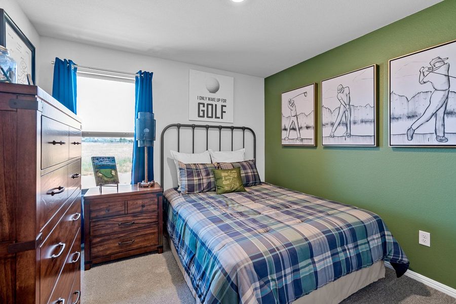 Representative furnished interior of a home built from the GLENDALE by D.R. Horton in Faculty Row, Abilene (Image 34).