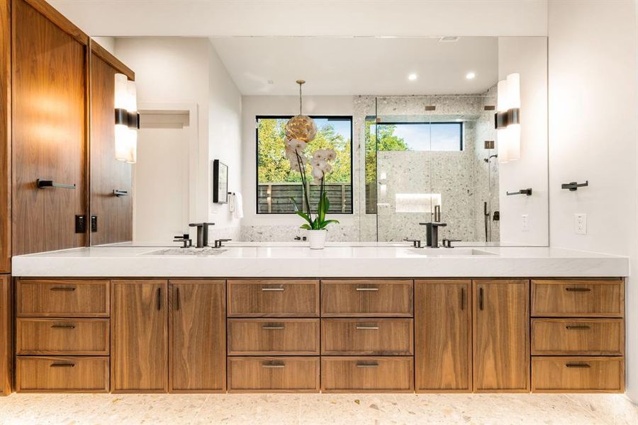 Furnished interior view inside a new home in , Dallas (Image 24).