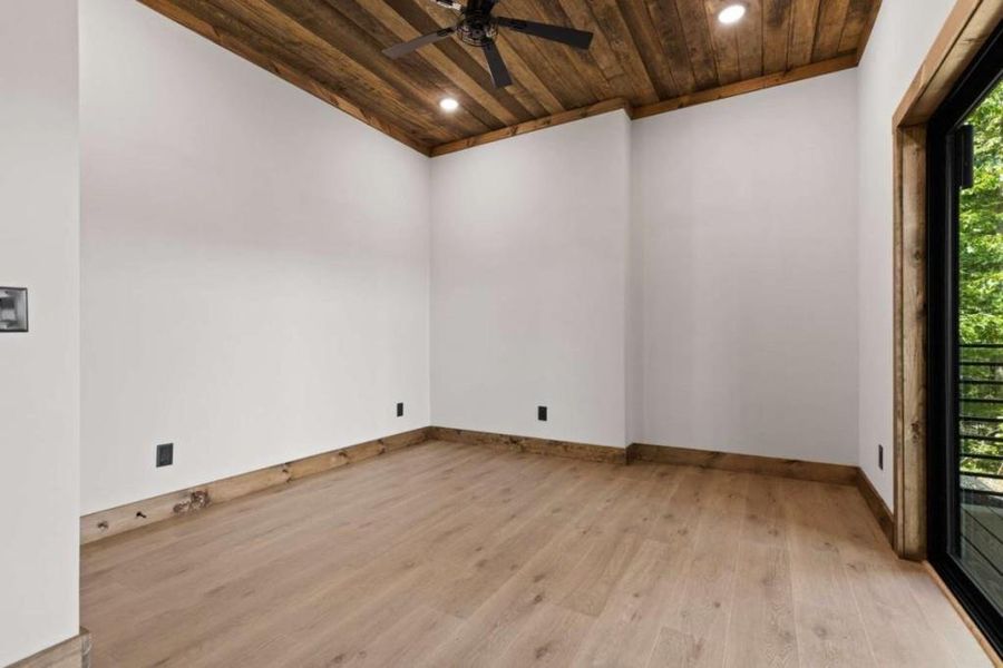 Spacious, unfurnished interior of a new home in , Morganton (Image 24). Spacious, unfurnished interior of a new home in , Morganton (Image 24).