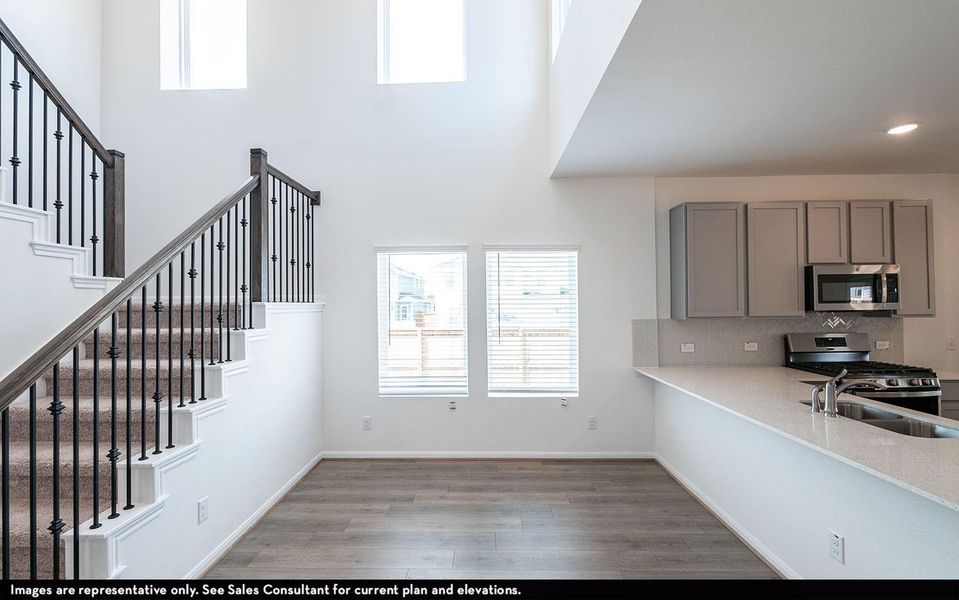 Spacious, unfurnished interior of a new home in Pecan Estates, Crosby (Image 13).