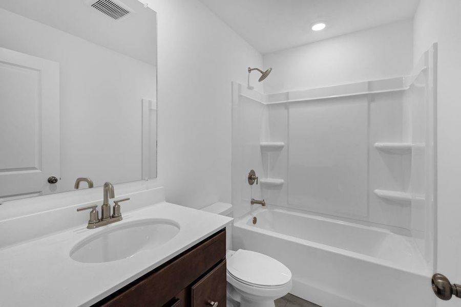 Furnished interior view inside a new home in Auburn Glen Towns, Dacula (Image 10).