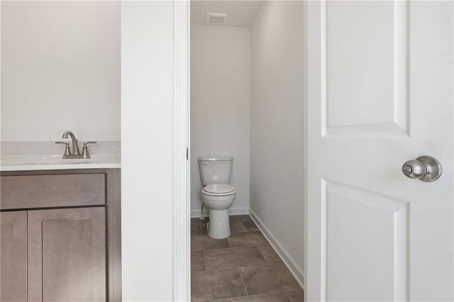 Furnished interior view inside a new home in Creekside Landing, Dallas (Image 7).