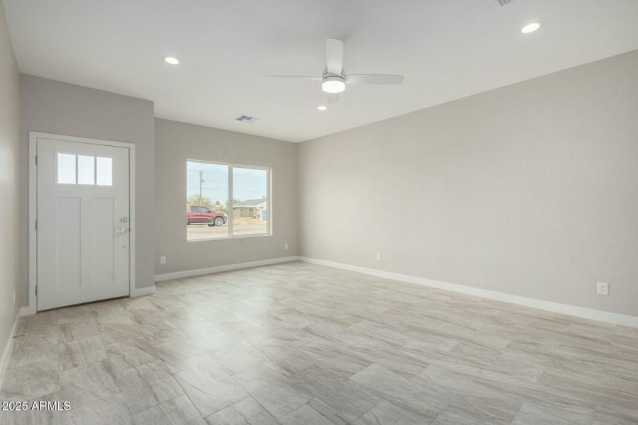 tempImageFKvzEw tempImageFKvzEw