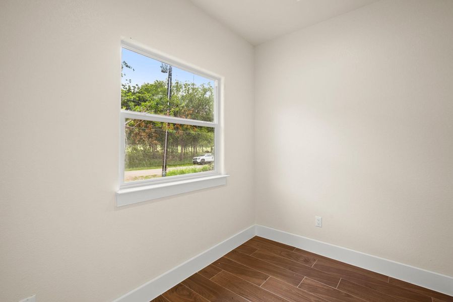Spacious, unfurnished interior of a new home in , Bastrop (Image 22).